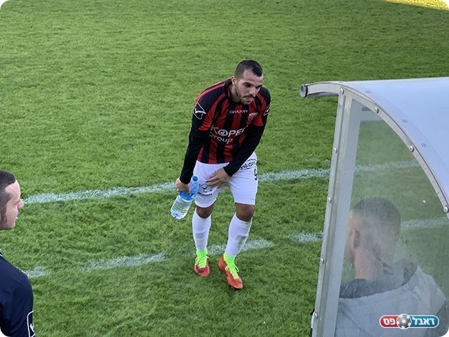 שער שלו לא הספיק. מלכה